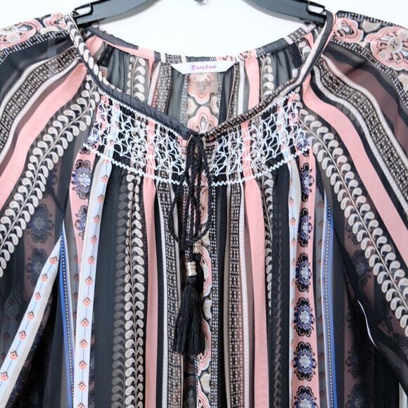 TanJay Boho Lightweight Tunic Top - Picture 9 of 10
